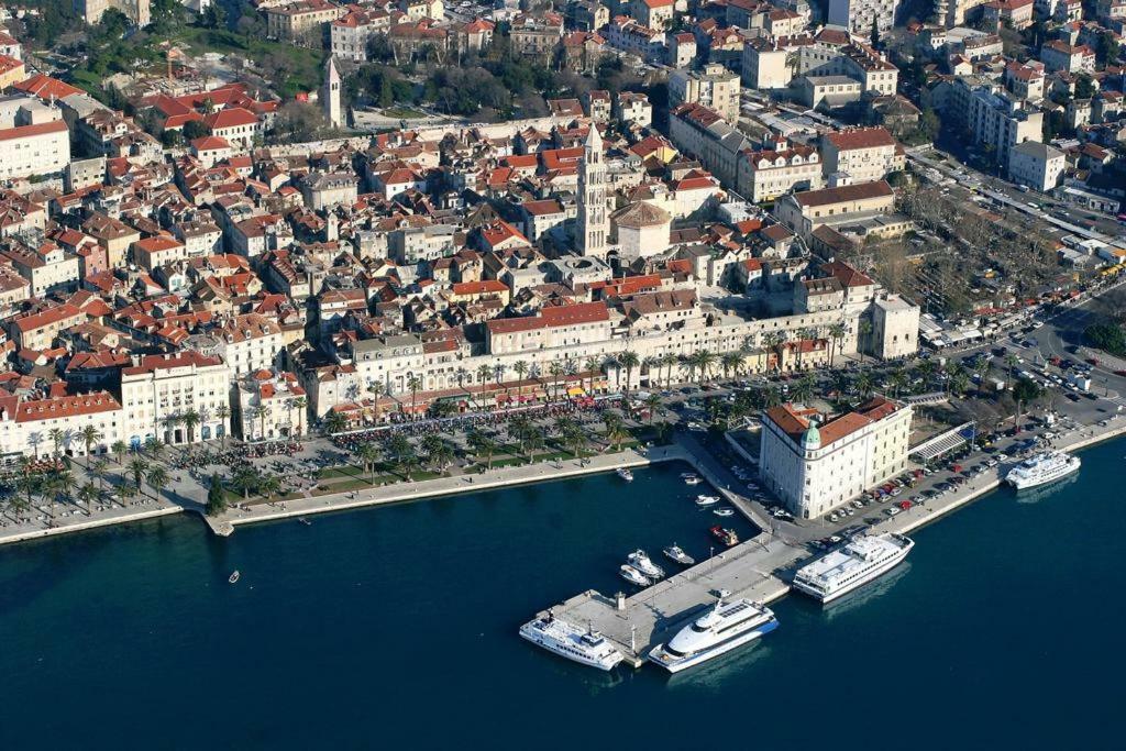 Apartment Lucija Split Exterior photo